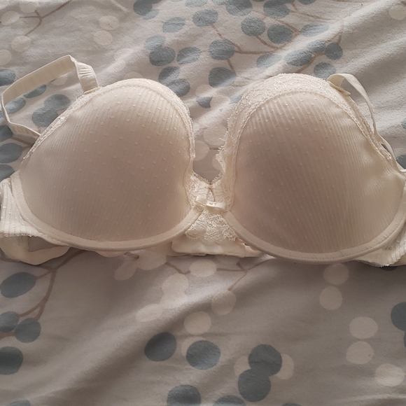 NWOT Felina Pretty Ivory Lace Lined Bra - Picture 4 of 6